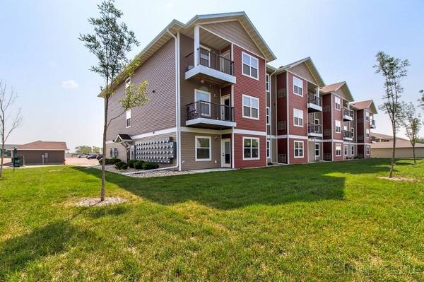 Apartment for rent at Kenwood on 5th, 2821 5th St NW, Minot, ND 58703