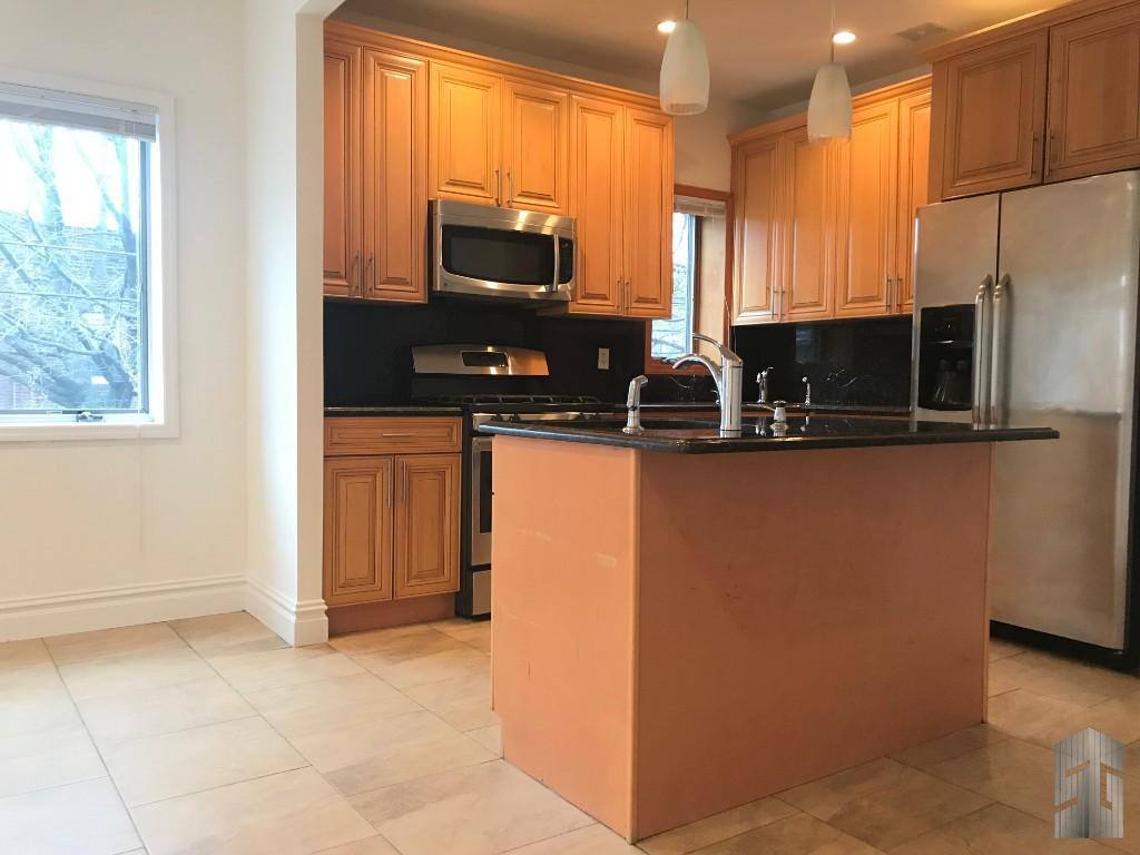 Apartment for rent at 544 Brooklyn Ave #2, Brooklyn, NY 11225