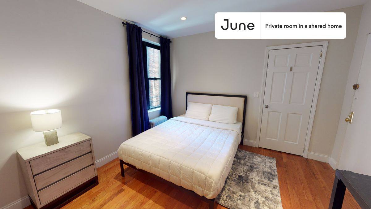 Apartment for rent at 23 E 109th St, New York, NY 10029