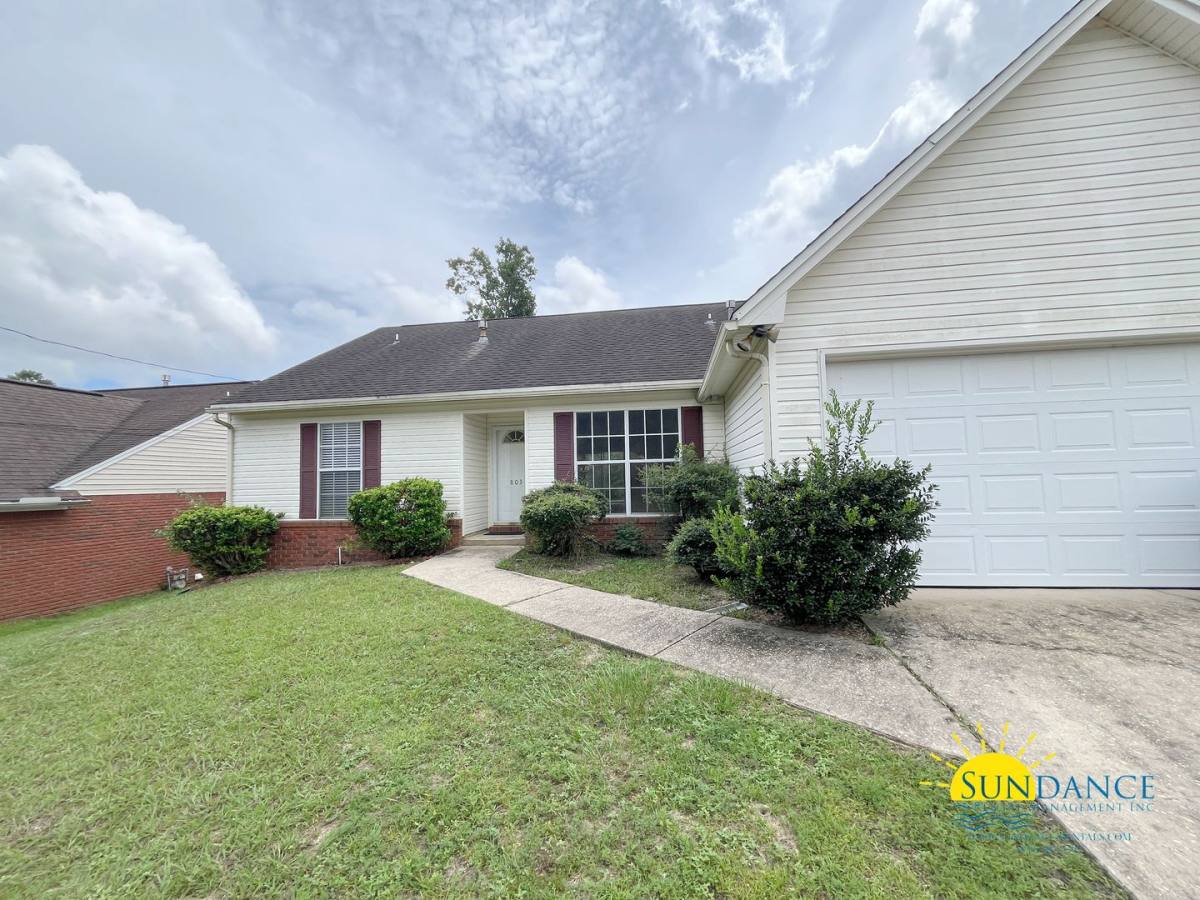 House for rent at 803 Sparkleberry Cove, Niceville, FL 32578