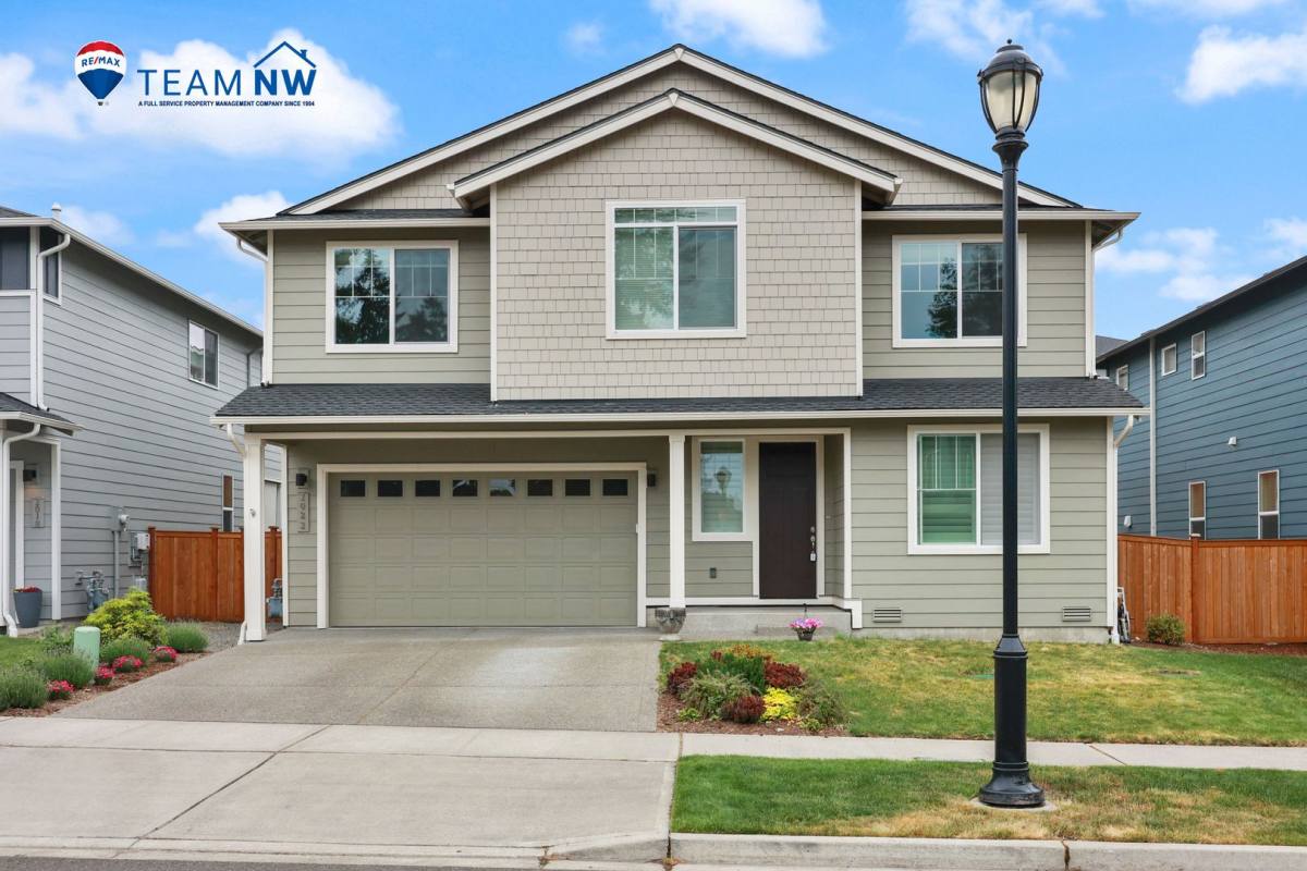 House for rent at 2022 Water Lily Court SE, Lacey, WA 98503