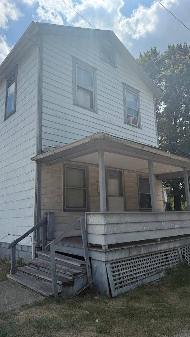 Apartment for rent at 608 N Croton St, New Castle, PA 16101
