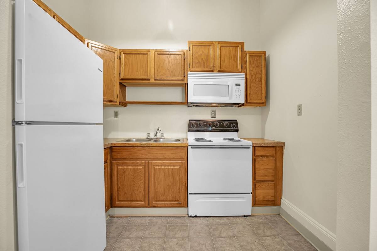 Apartment for rent at 2017 N McClellan, Portland, OR 97217