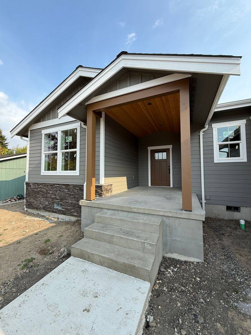 House for rent at 5416 Salish Rd, Blaine, WA 98230