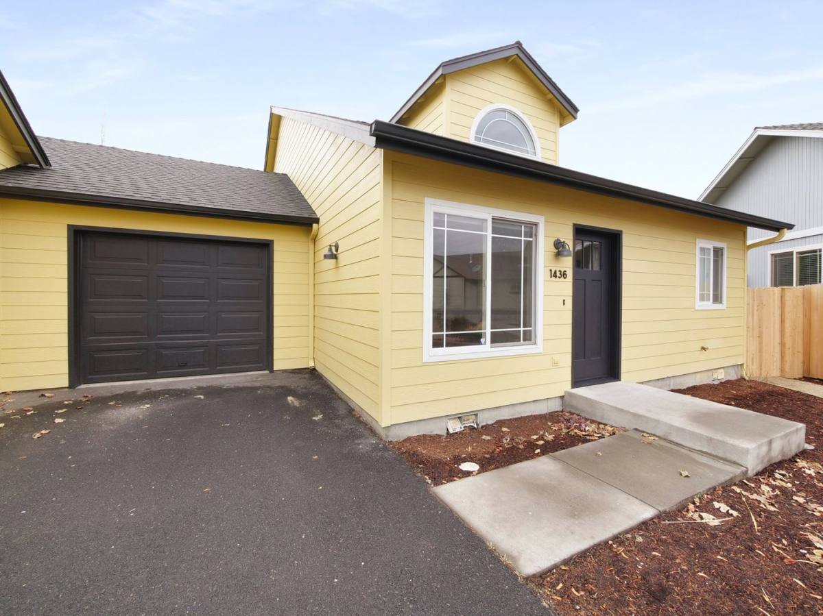 Apartment for rent at 1434 NE Covington Lane, Bend, OR 97701