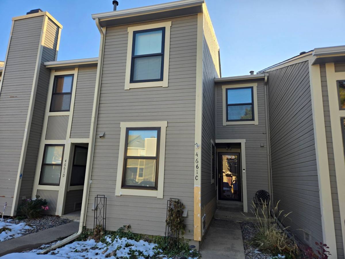 Townhouse for rent at 4661 S Fraser Circle, Aurora, CO 80015