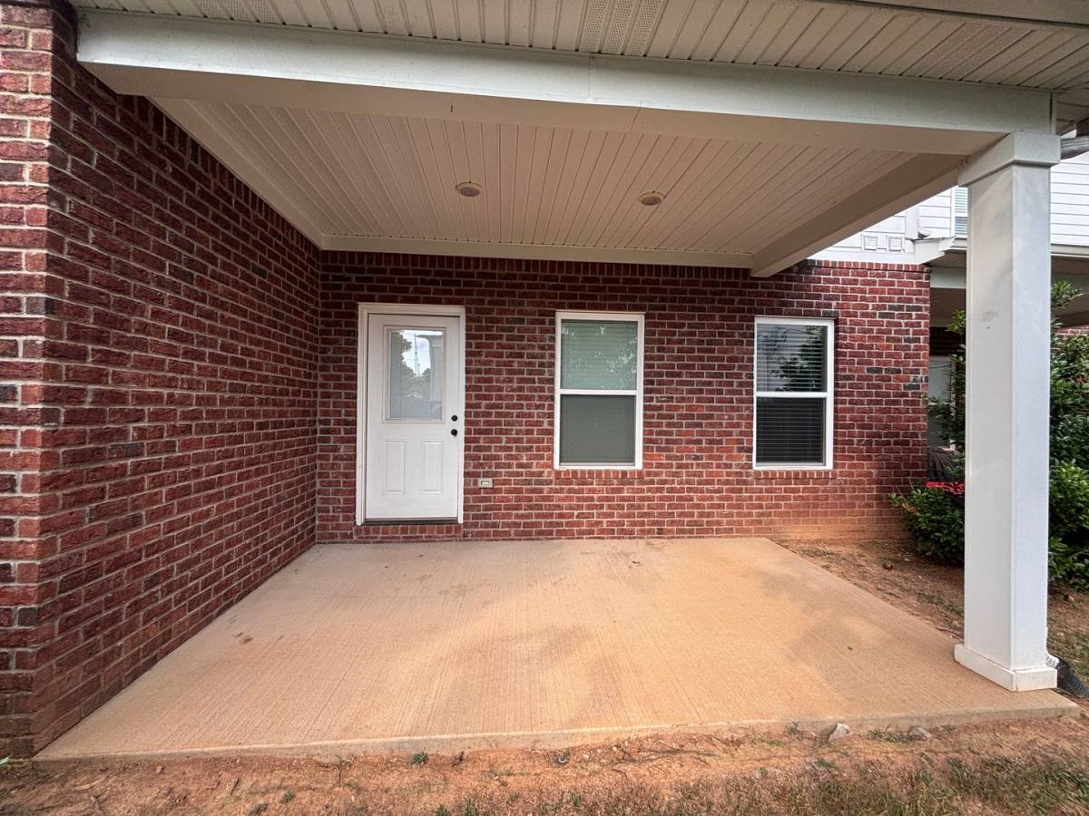 Townhouse for rent at 864 Fairview Ave, Bowling Green, KY 42101