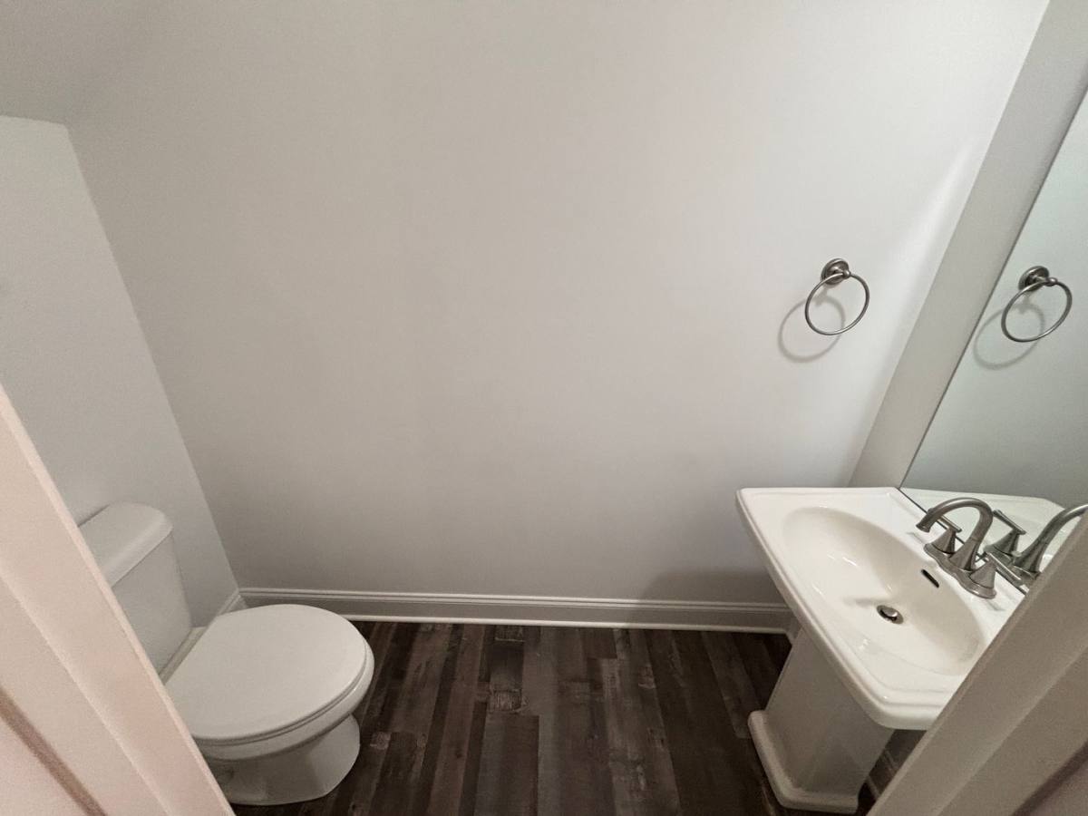 Townhouse for rent at 864 Fairview Ave, Bowling Green, KY 42101