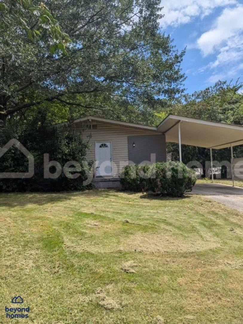 House for rent at 1225 Birchwood St, Birmingham, AL 35215