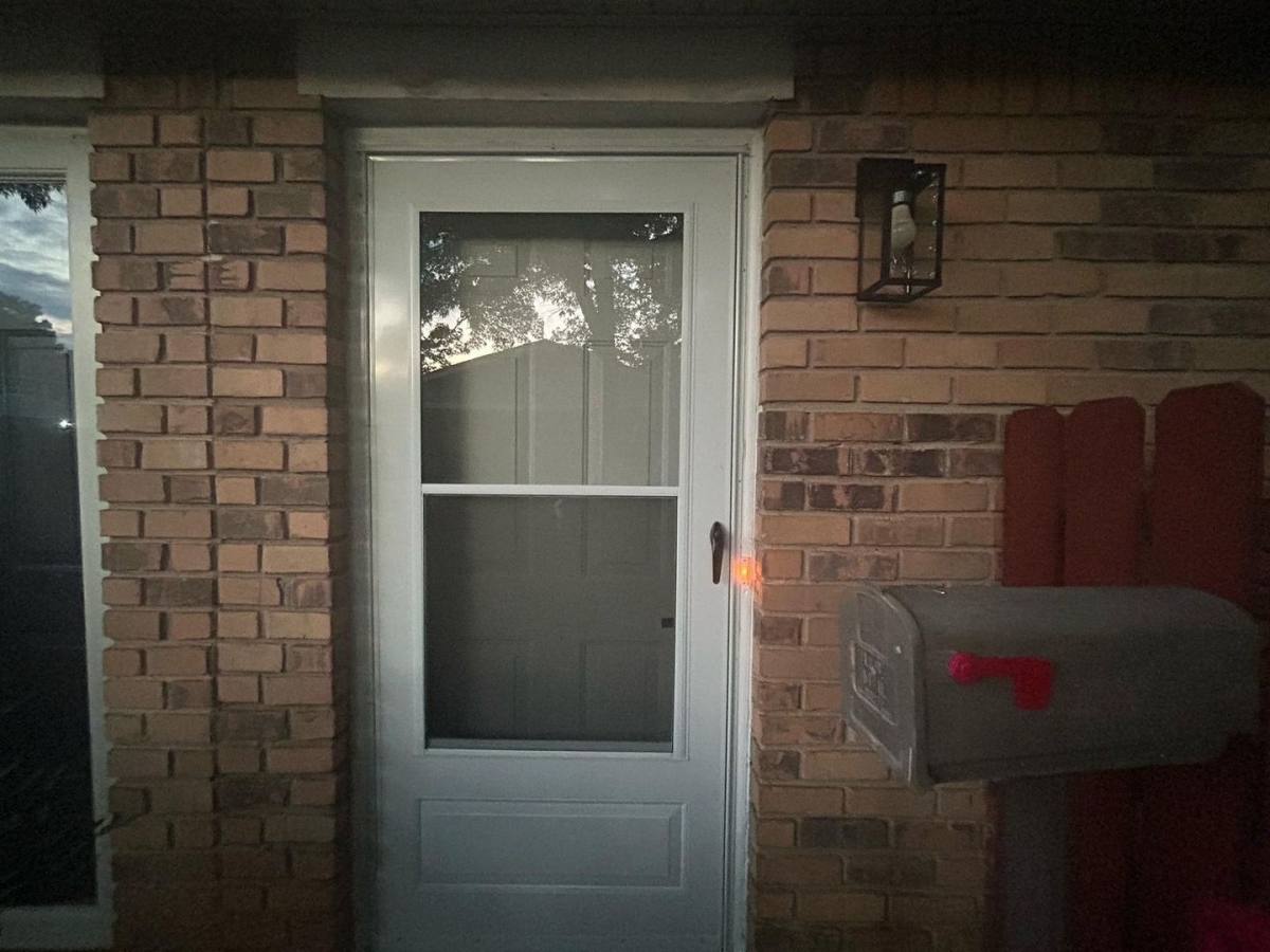 Townhouse for rent at 4701 Flat Shoals Rd, Union City, GA 30291