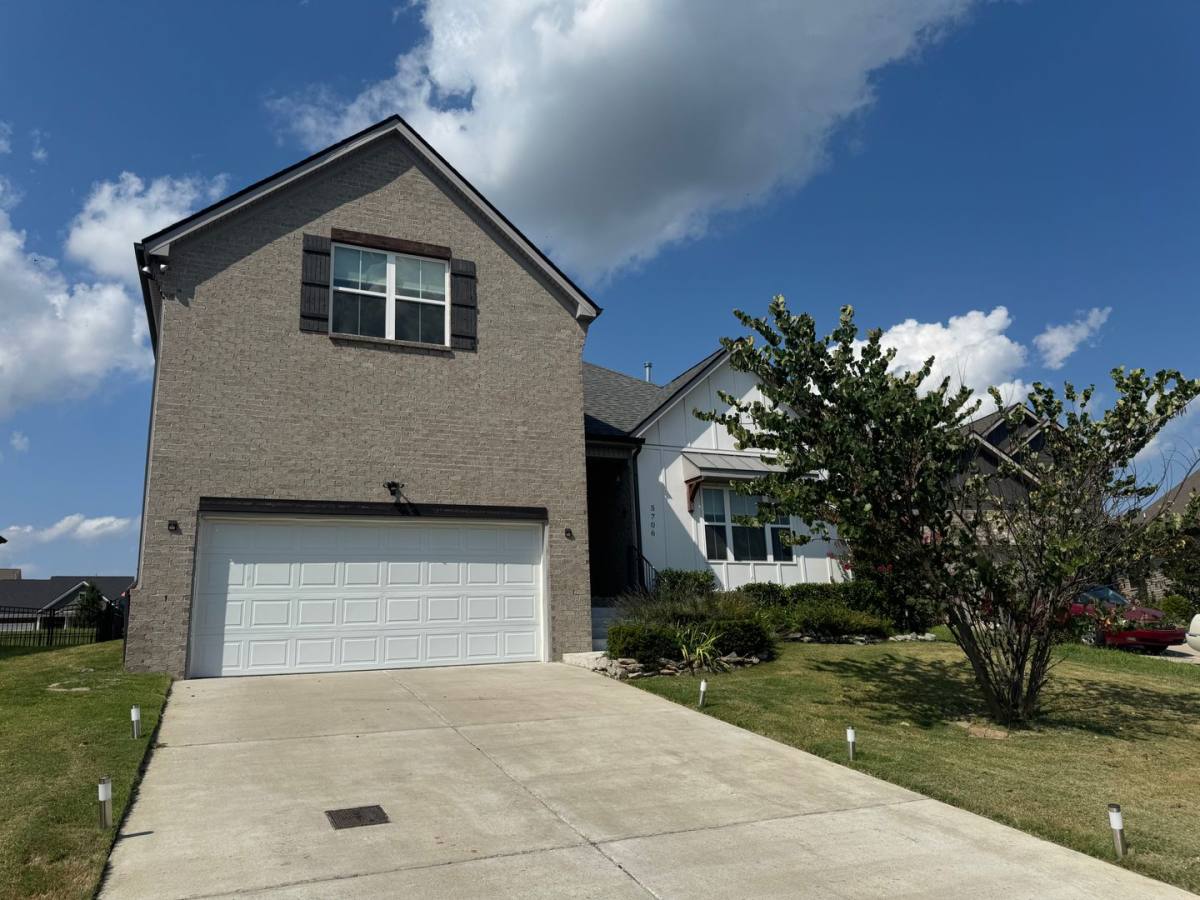 House for rent at 5706 Hidden Creek, Smyrna, TN 37167