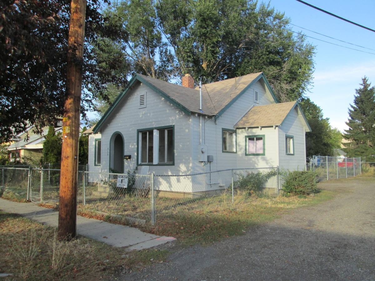House for rent at 715 Owens St, Klamath Falls, OR 97601