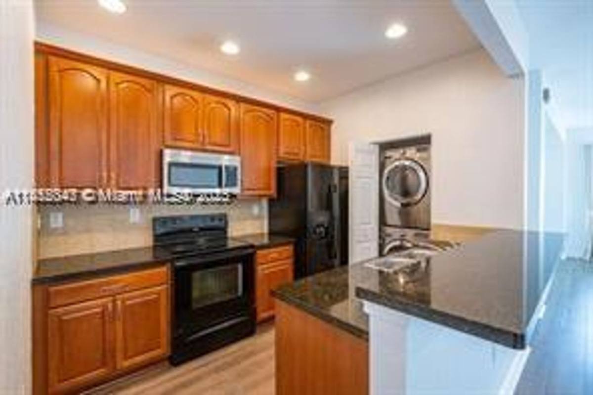 Townhouse for rent at 109 SW 147th Terrace, Hollywood, FL 33027