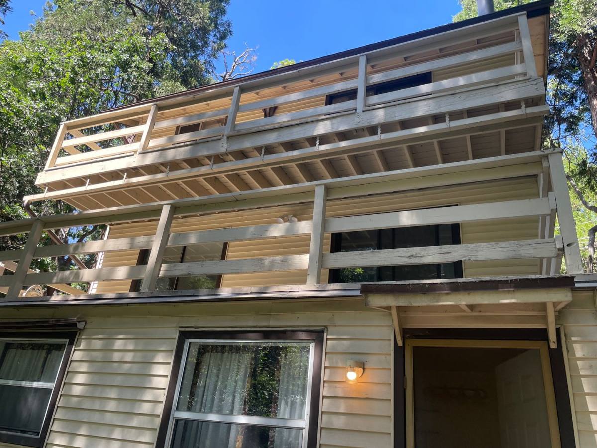House for rent at 652 Knoll, Crestline, CA 92325