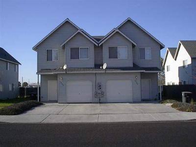 Apartment for rent at 1706-1708 W Peninsula Dr, Moses Lake, WA 98837