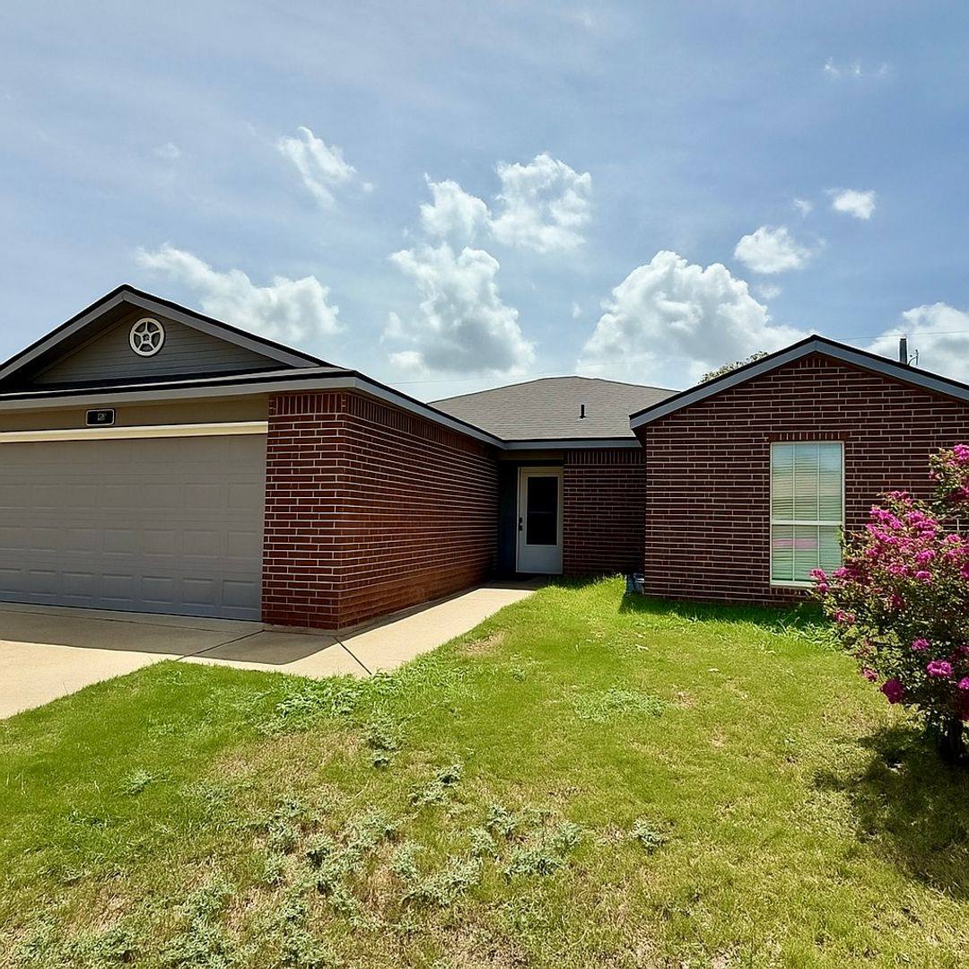 House for rent at 1005 E Ave S, Belton, TX 76513