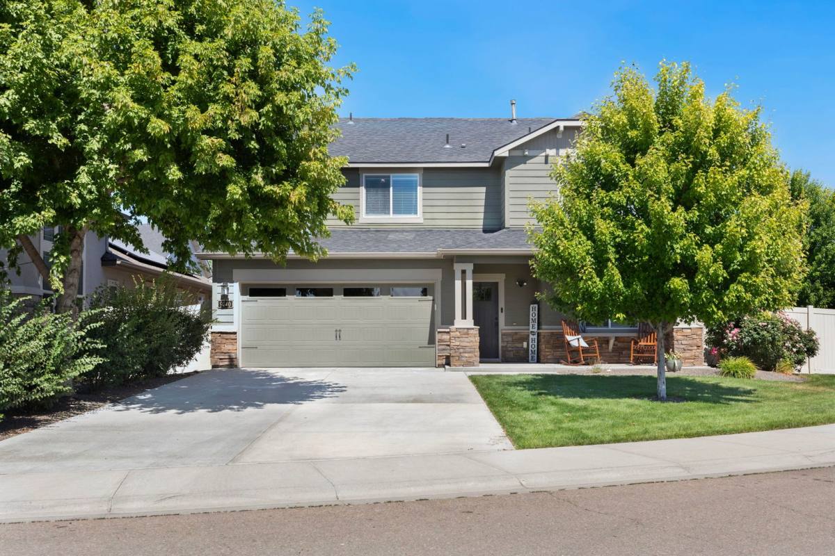 House for rent at 9240 W Thor Dr, Boise, ID 83709
