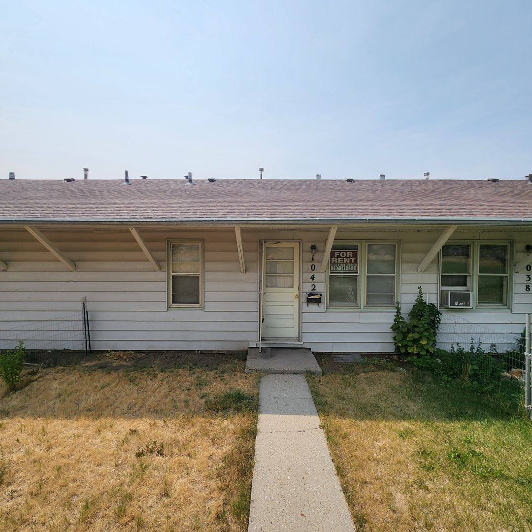 Apartment for rent at 1042 S Nebraska Ave, Casper, WY 82609