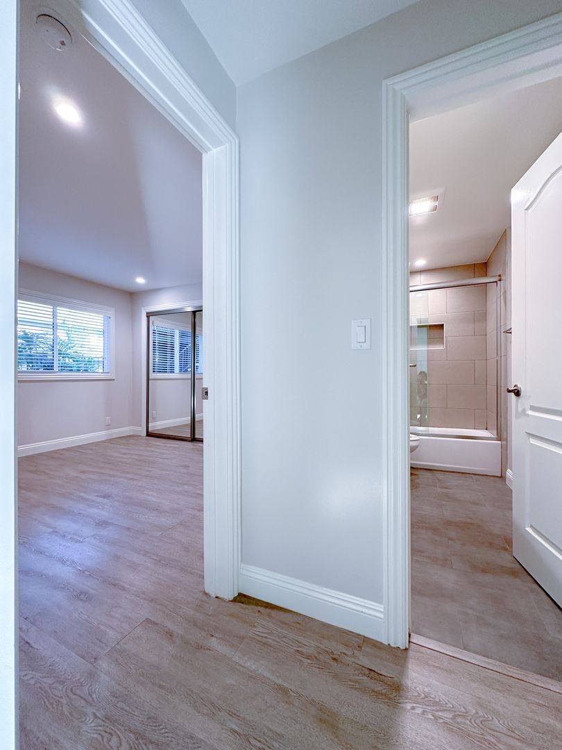 Apartment for rent at 401 E Bay State St, Alhambra, CA 91801
