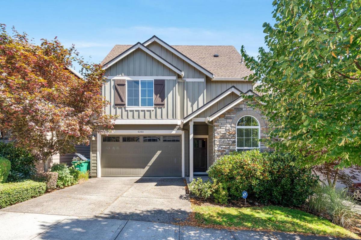 House for rent at 6260 NW Trowbridge Dr, Portland, OR 97229