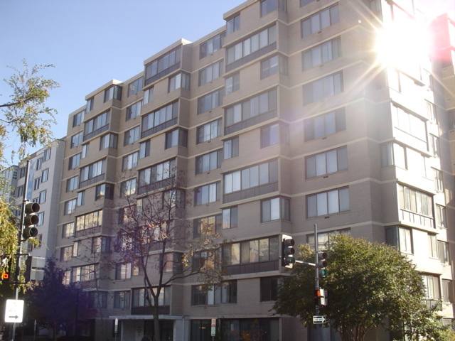 Apartment for rent at 2030 F St NW, Washington, DC 20006