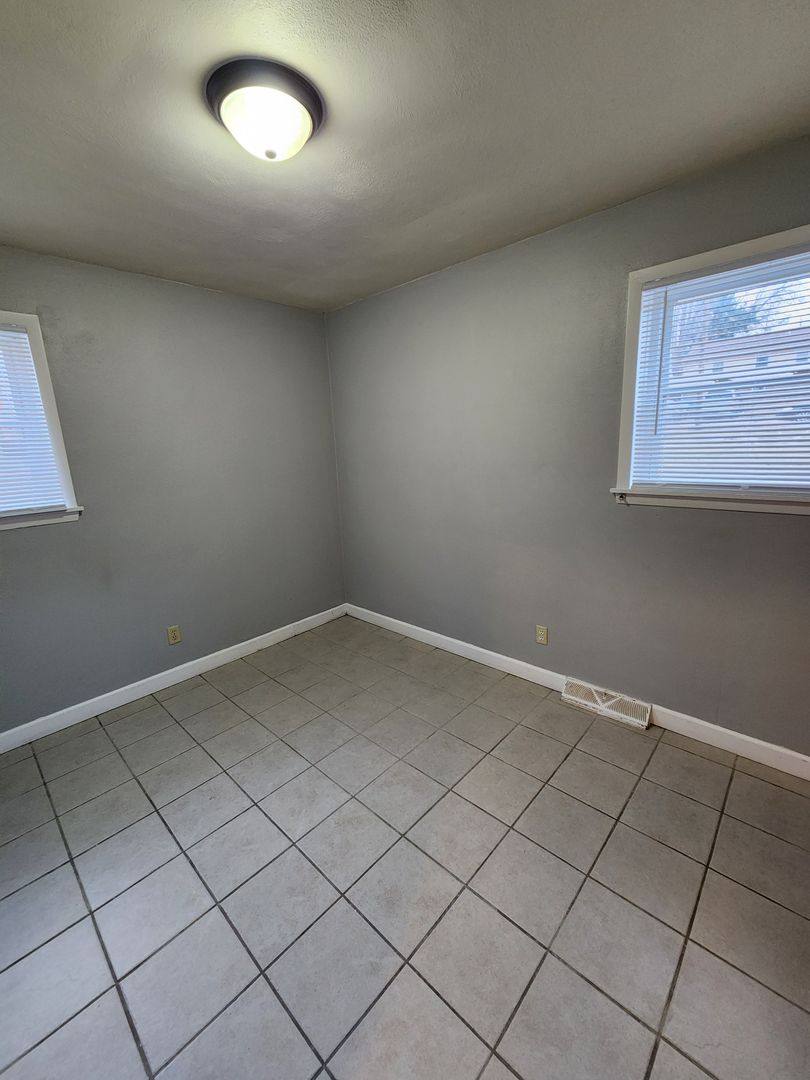 Apartment for rent at 1228 24th Ave, Rock Island, IL 61201