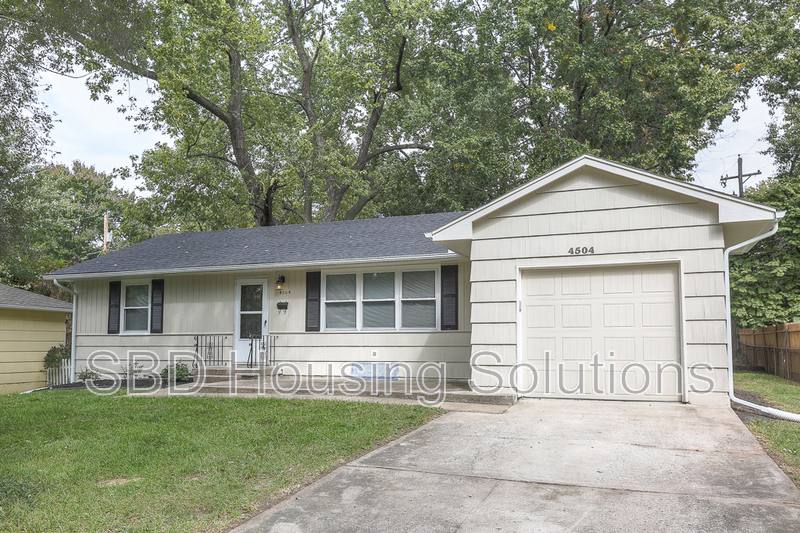 House for rent at 4504 E 112th Terrace, Kansas City, MO 64137