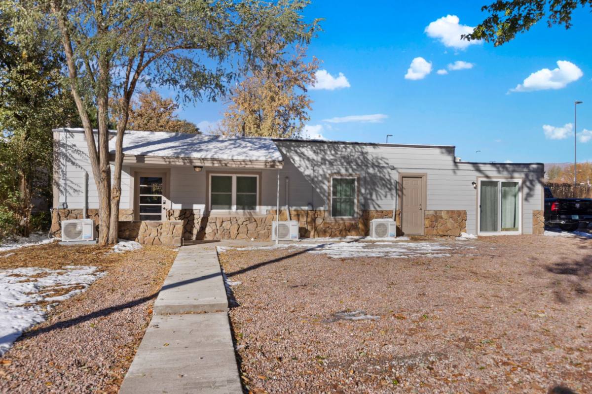 House for rent at 915 15th St, Canon City, CO 81212