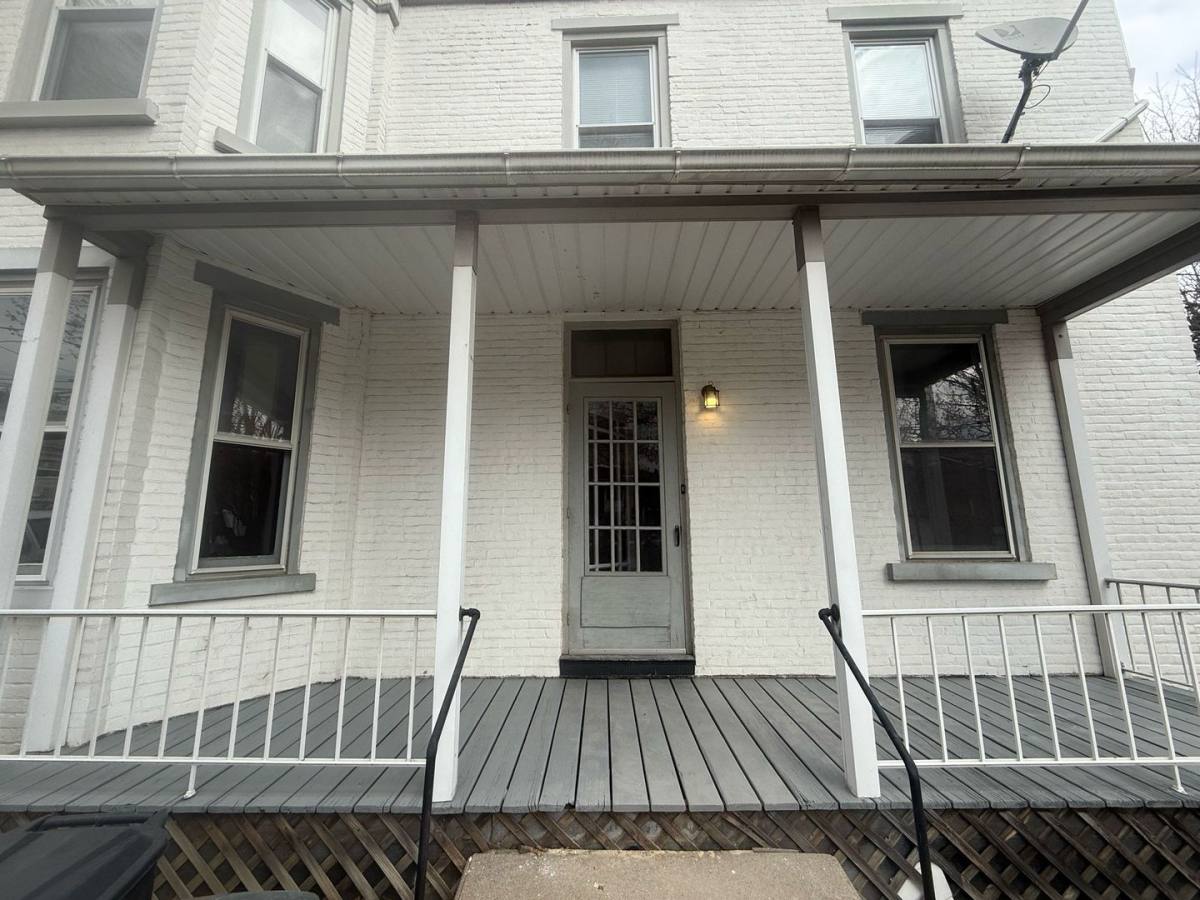Apartment for rent at 523 Cherokee St, Bethlehem, PA 18015