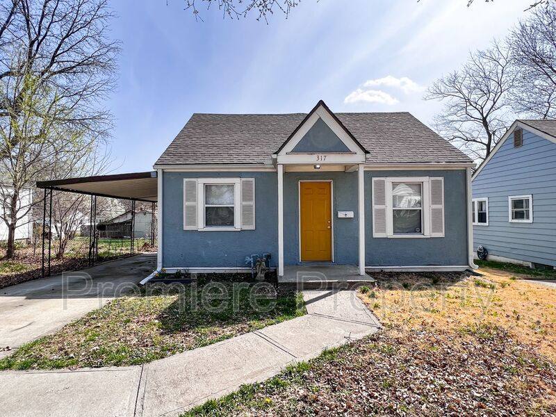House for rent at 317 N Huttig Ave, Independence, MO 64053