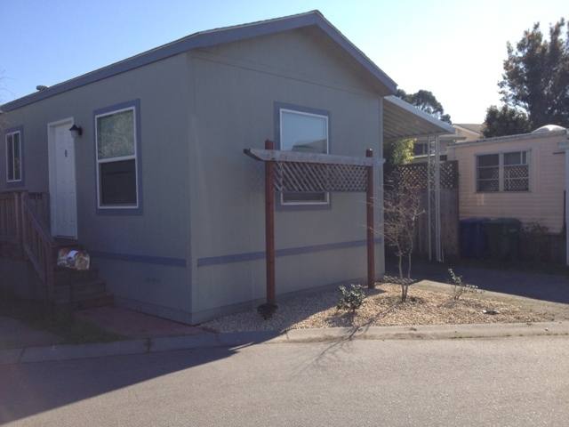 Apartment for rent at 692 38th Ave, Santa Cruz, CA 95062