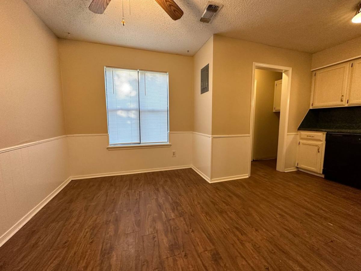 Apartment for rent at 8508-8510 Harvard Dr, Fort Smith, AR 72908