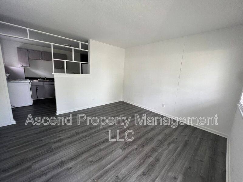 Apartment for rent at 1206 Sholar Ave #B, Chattanooga, TN 37406