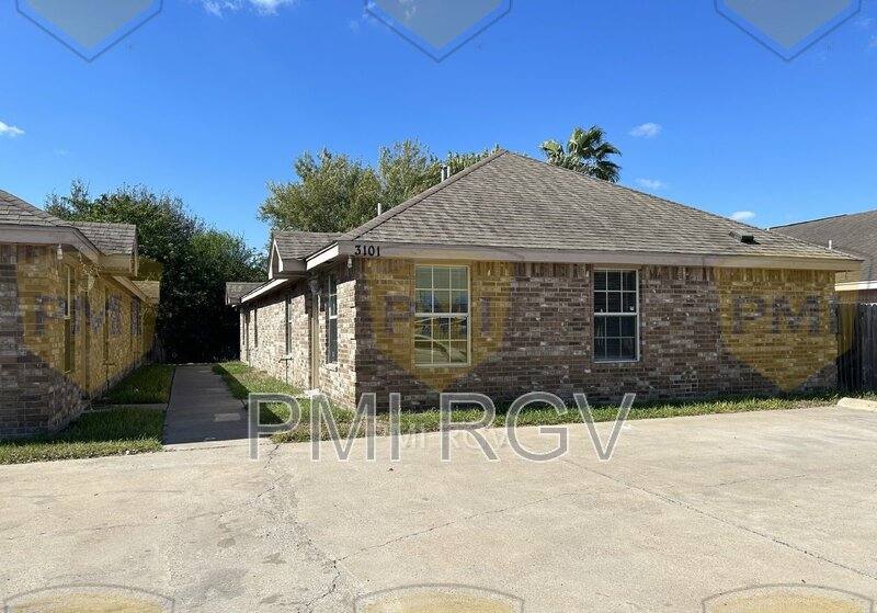 Apartment for rent at 3113 Carson St #D, Edinburg, TX 78539