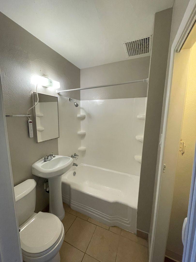 Apartment for rent at 118 S Pacific St, Oceanside, CA 92054