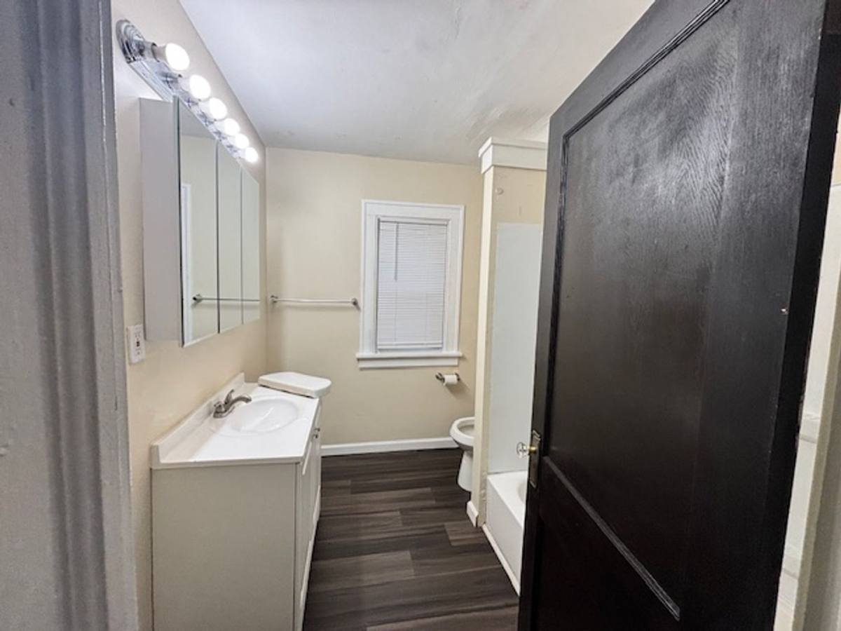 Apartment for rent at 14760 Wemple Rd, Cleveland, OH 44110
