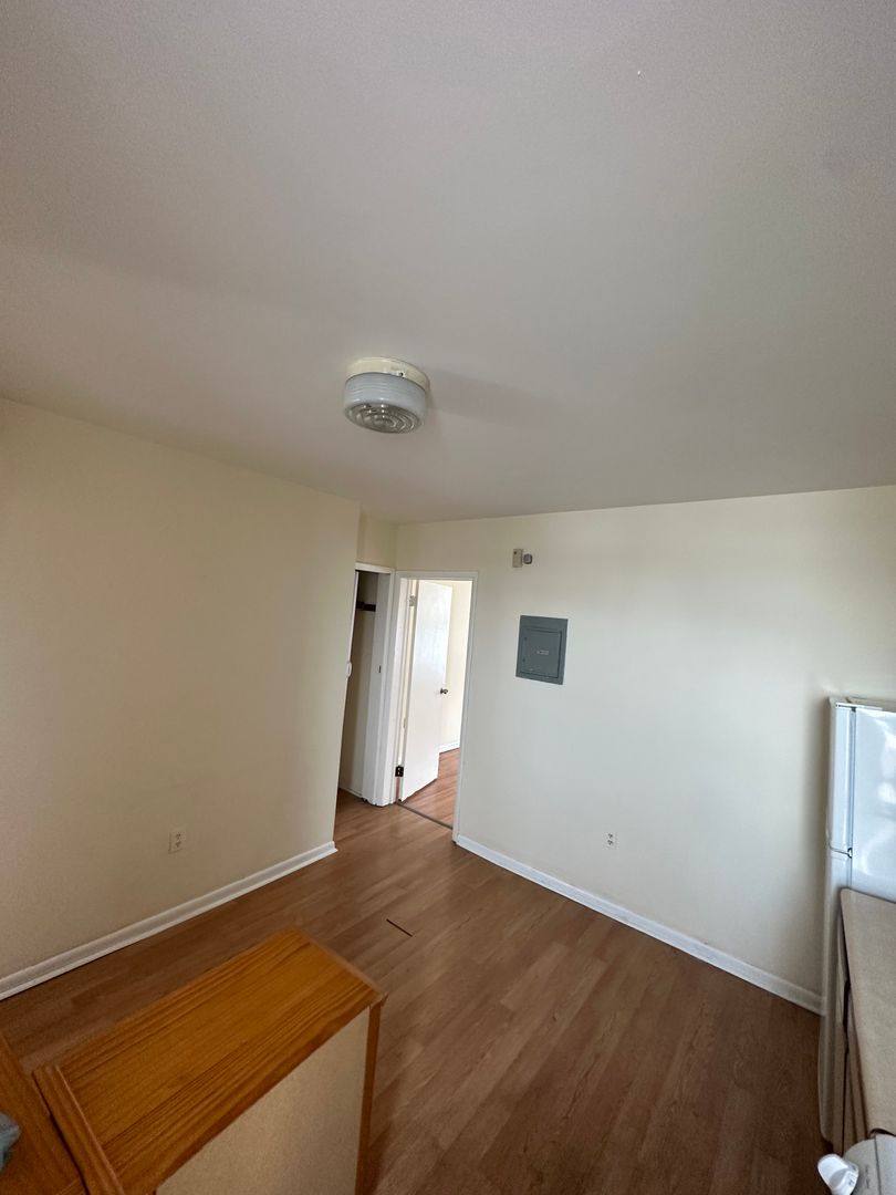Apartment for rent at 1910 S 15th St, Philadelphia, PA 19145