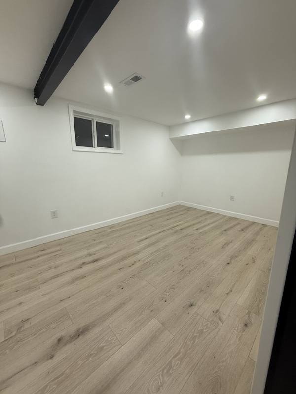 House for rent at 1212 18th St NE #B, Washington, DC 20002