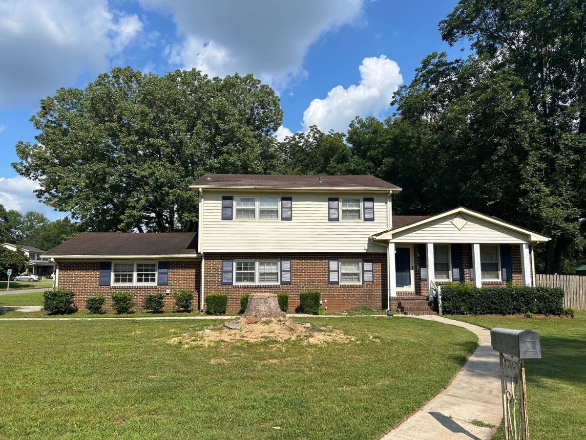House for rent at 6020 Rickwood Dr NW, Huntsville, AL 35810