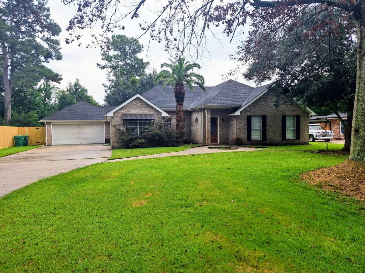 House for rent at 1410 Lake Village Blvd, Slidell, LA 70461