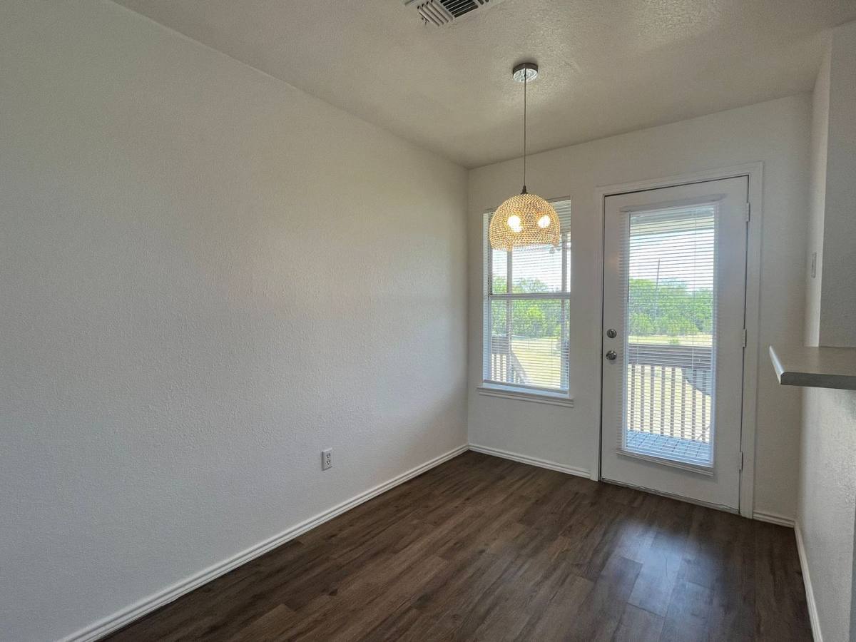 Apartment for rent at 5904 Greengate Dr, Killeen, TX 76543
