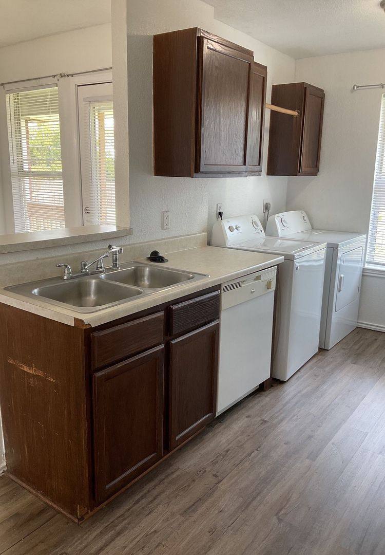 Apartment for rent at 5904 Greengate Dr, Killeen, TX 76543