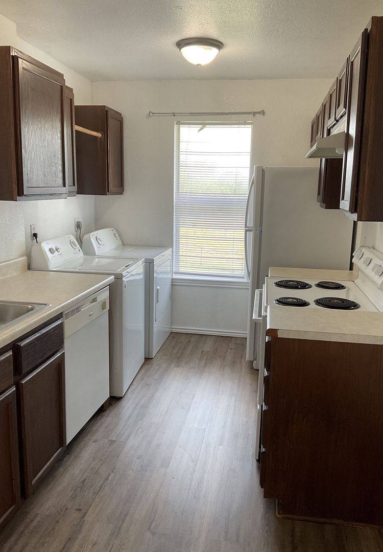 Apartment for rent at 5904 Greengate Dr, Killeen, TX 76543