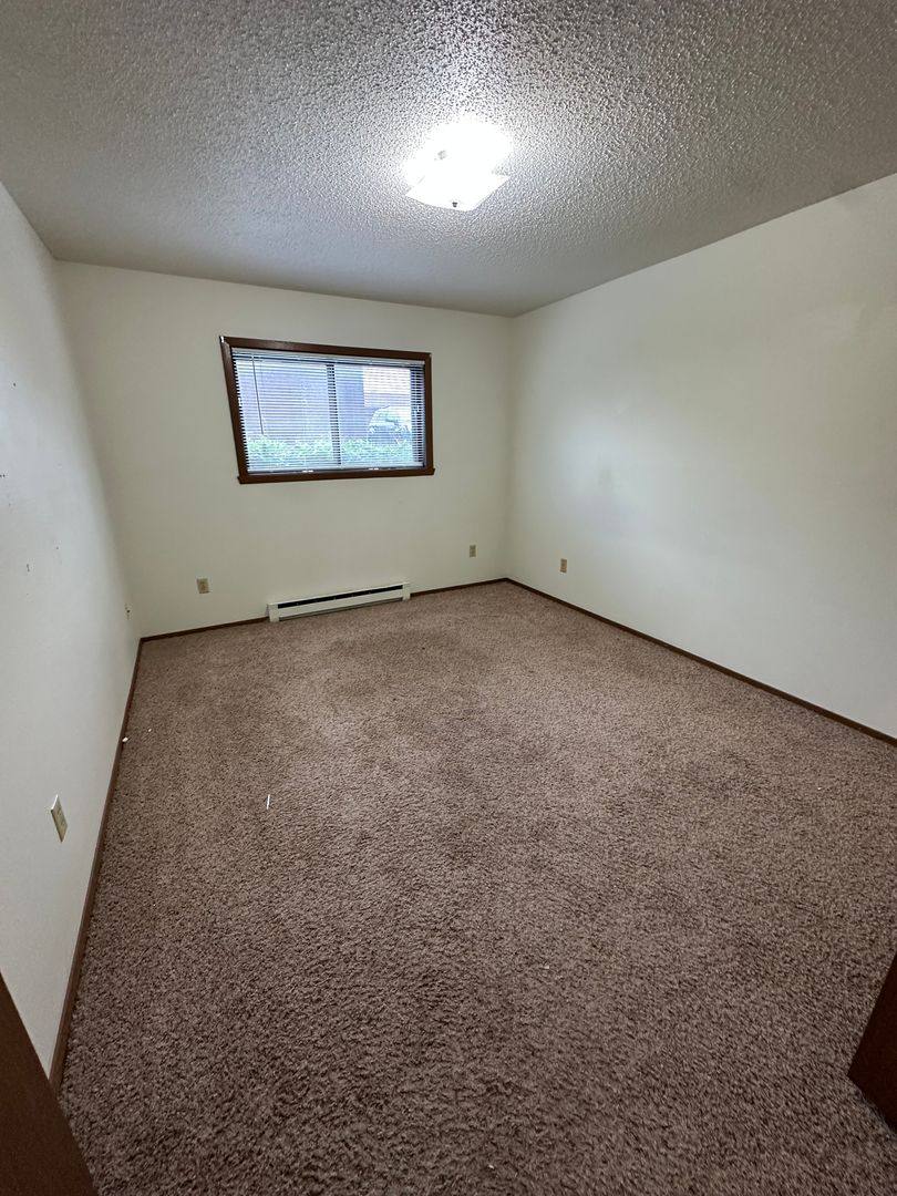 Apartment for rent at 3301 16th Ave S, Fargo, ND 58103