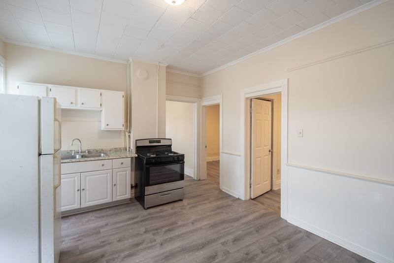 Apartment for rent at 629 4th Ave #2, Troy, NY 12182