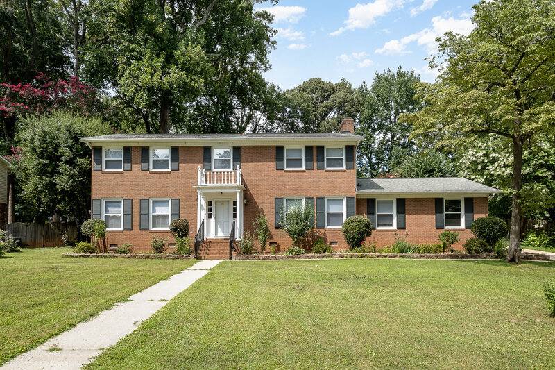 House for rent at 6840 April Lane, Charlotte, NC 28215