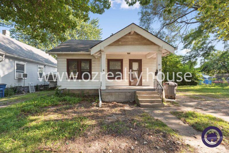 House for rent at 24 Tyler St, Toledo, OH 43612