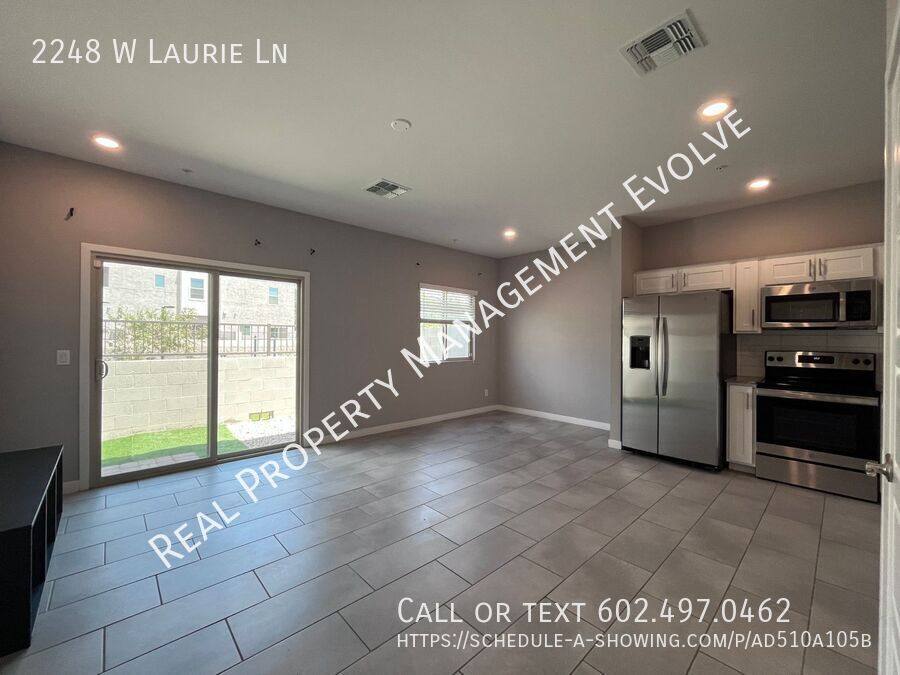 Condo for rent at 2248 W Laurie Lane, Phoenix, AZ 85021