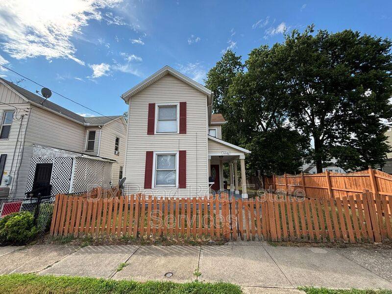 House for rent at 508 Lincoln St, Middletown, OH 45044