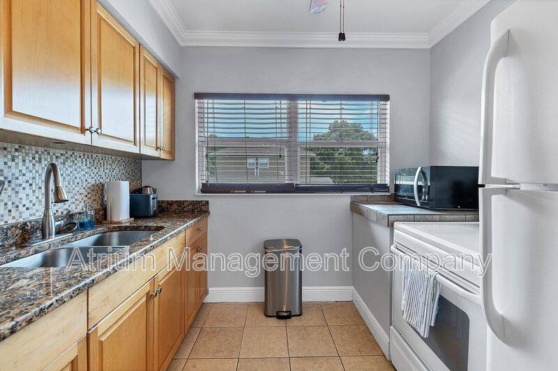 Apartment for rent at 3808 W El Prado Blvd #5, Tampa, FL 33629